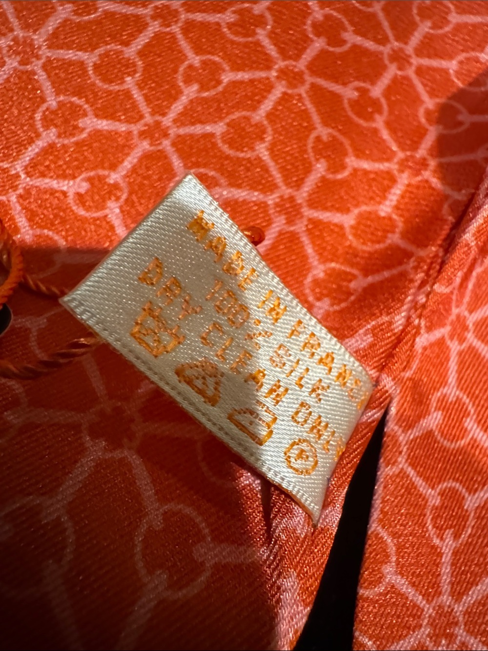 NEW Hermes 100% Silk Twillie Scarf Tie - Picture 6 of 9